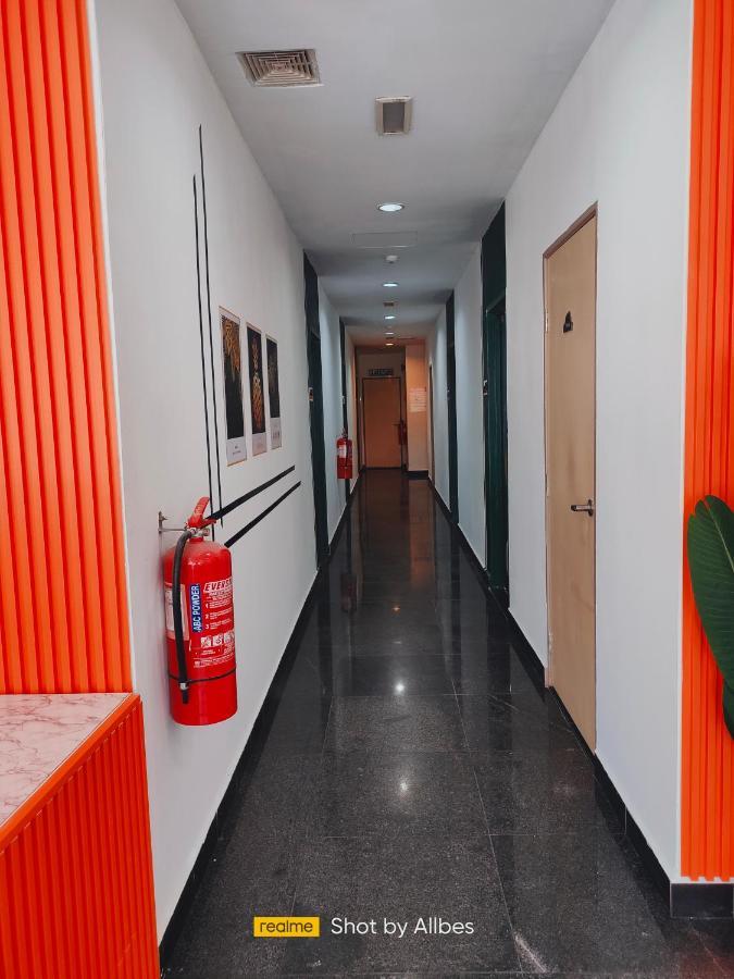 Allbes Parklands Hotel Klang Exterior photo